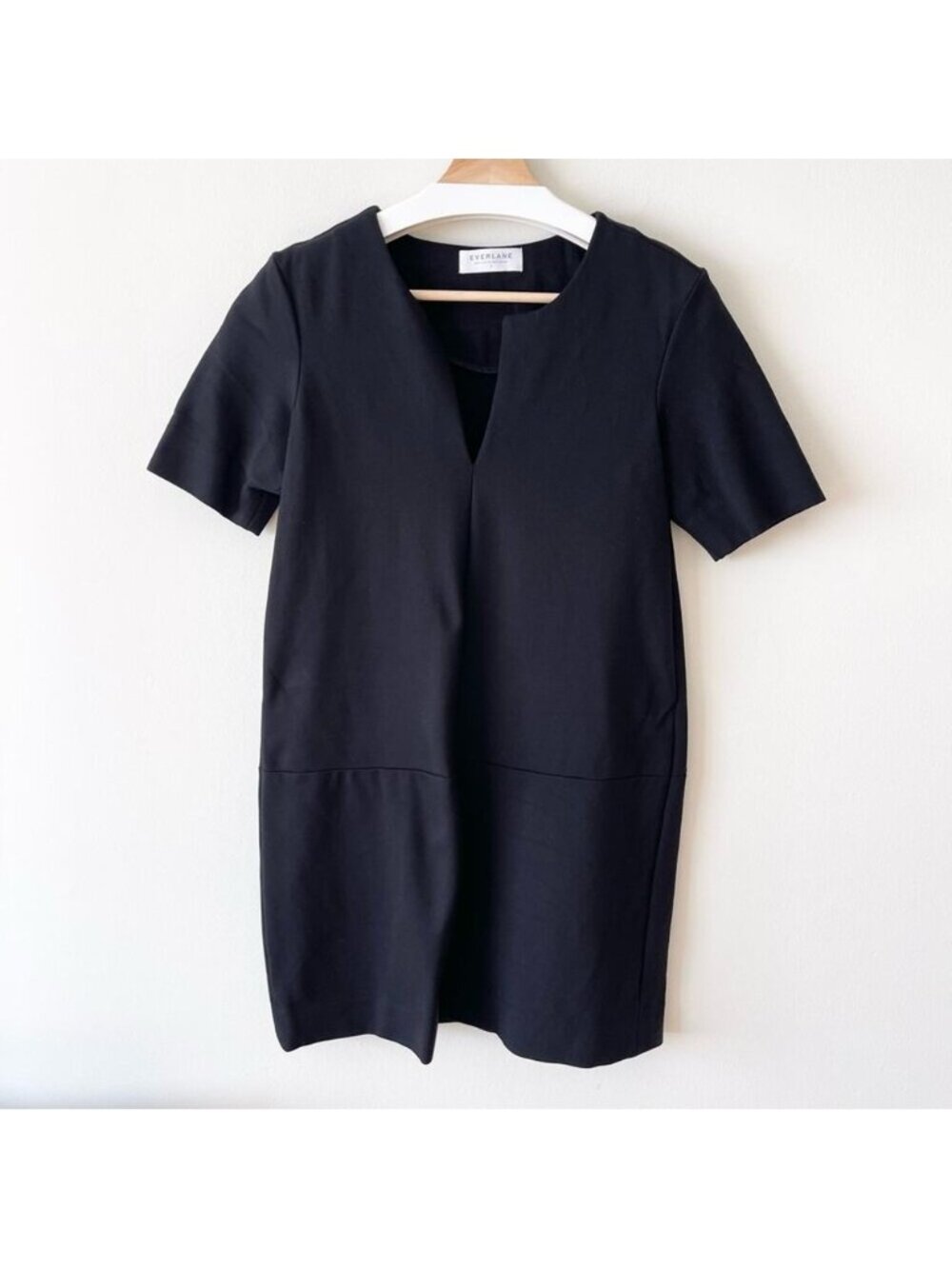 EVERLANE The Ponte Shirt Dress Black Thick Knit Split Neck Women’s size S Black